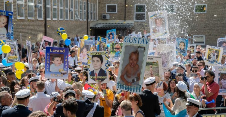 Hur du designar en personlig studentskylt som fångar studentens personlighet